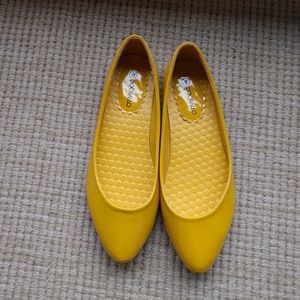 Yellow Flats
